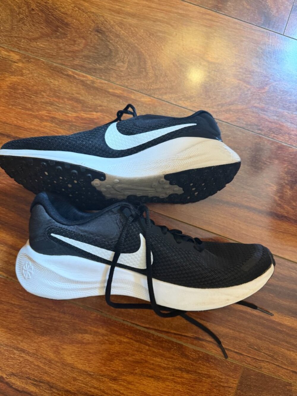 Nike Revolution Running Shoes — Black/White, Women's 7